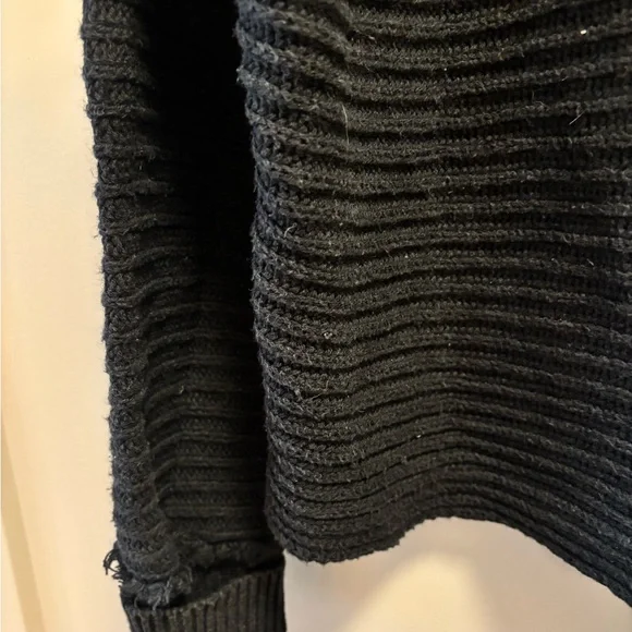 Free People Charcoal V-Neck Oversized Sweater - Picture 5 of 5